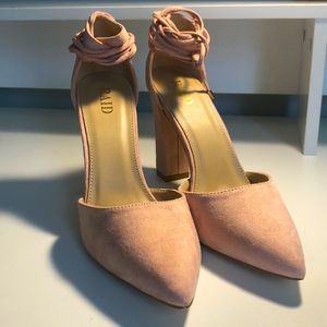 RAID Pamela Ankle Tie Block Heeled Shoes